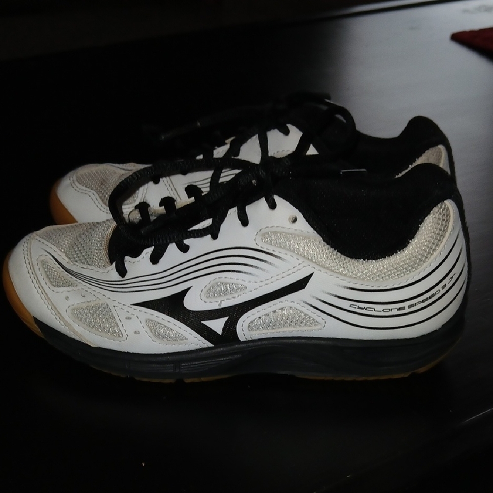 Mizuno Kids White, Black and Gum-Trim Athletic Sneakers